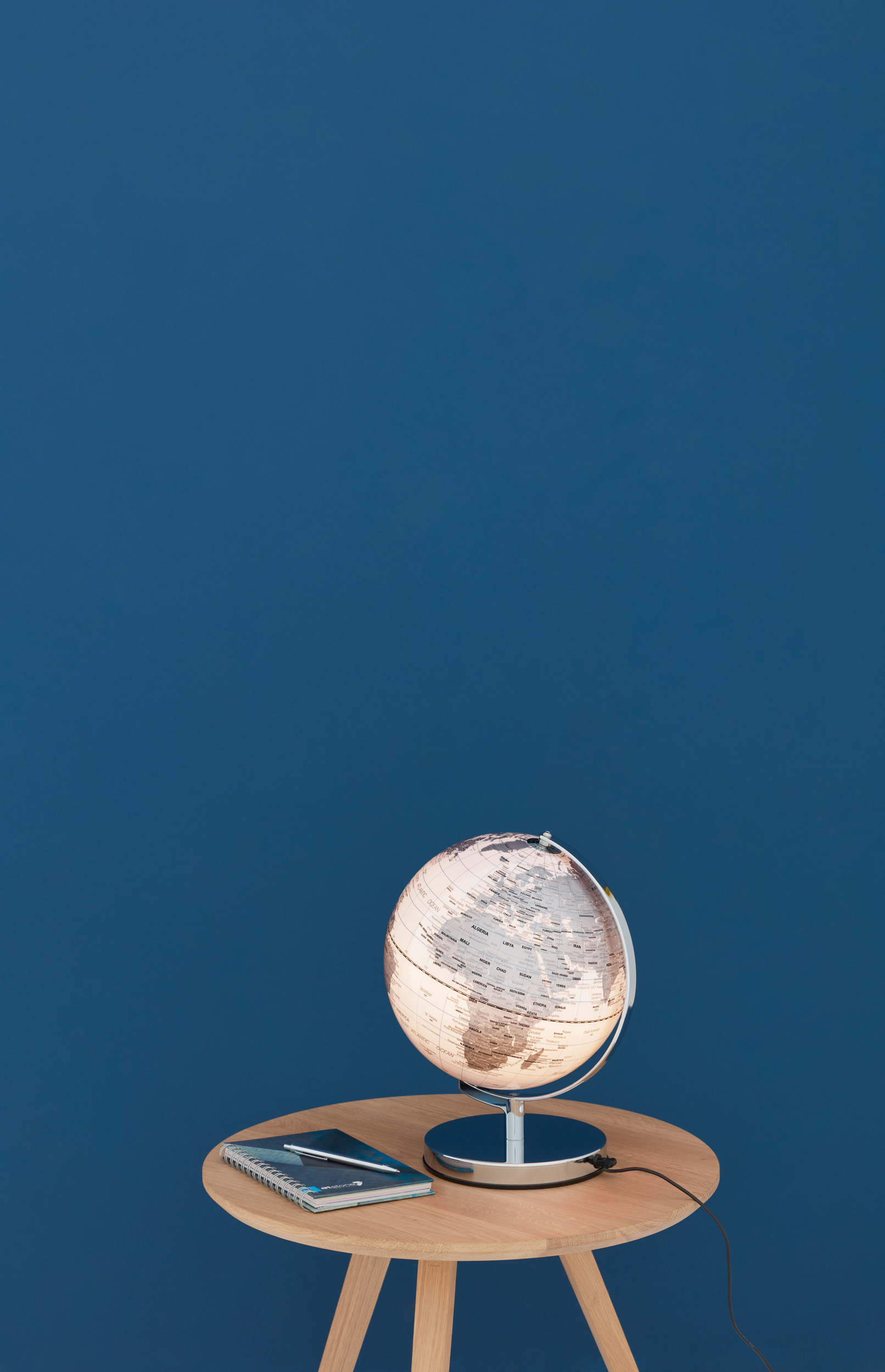 TERRA LIGHT - Leuchtglobus 25cm, silbern/silbern