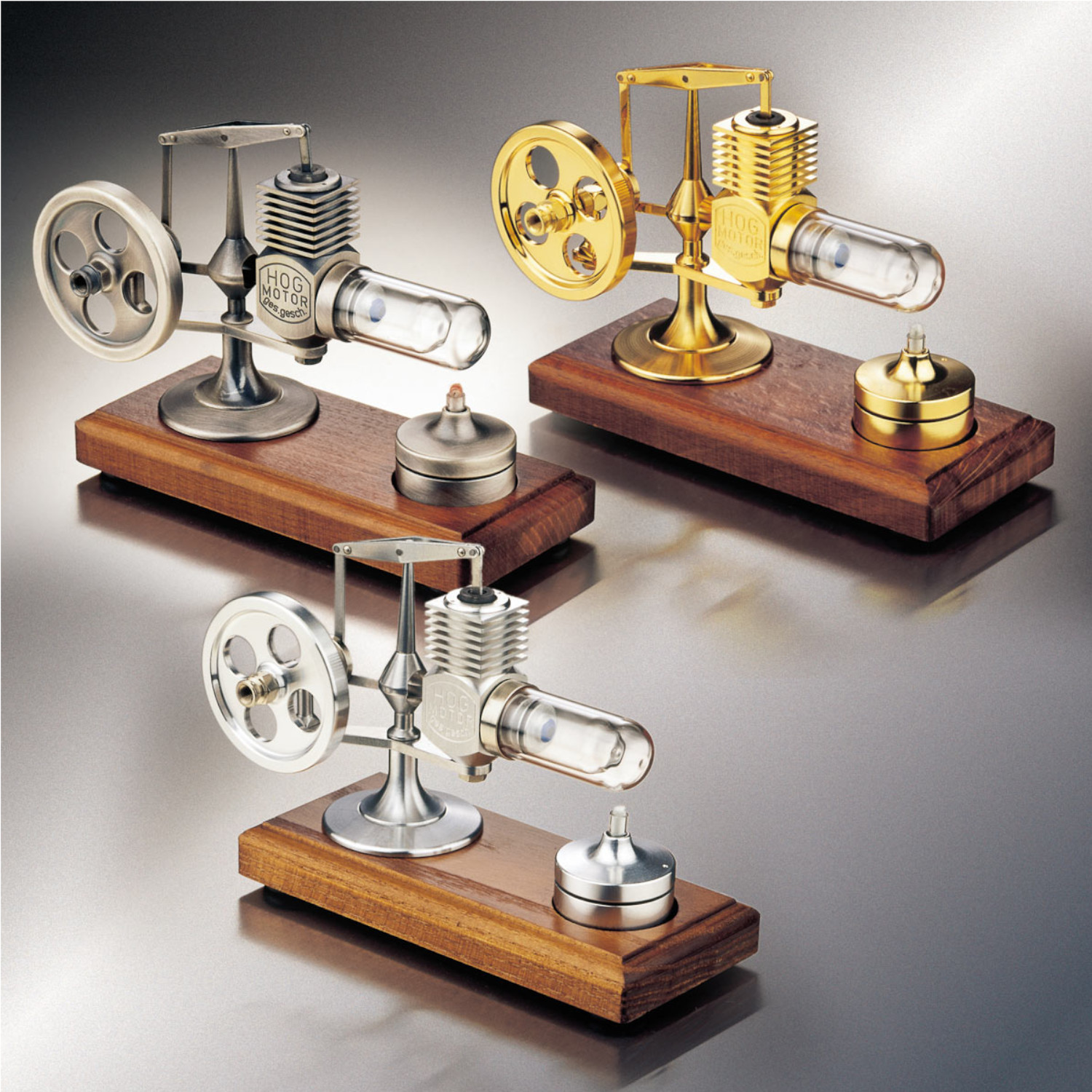 Stirlingmotor Altsilber