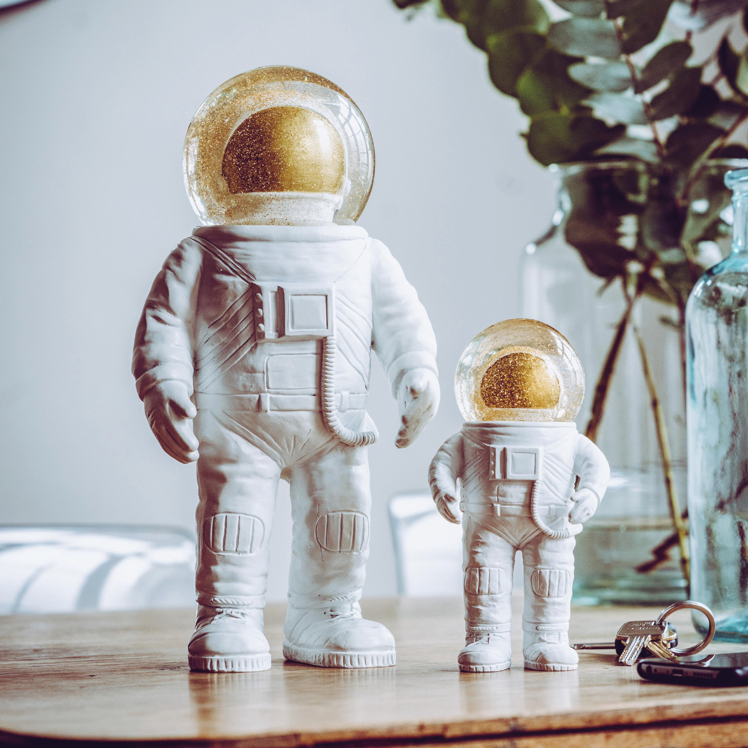 THE ASTRONAUT, groß 
