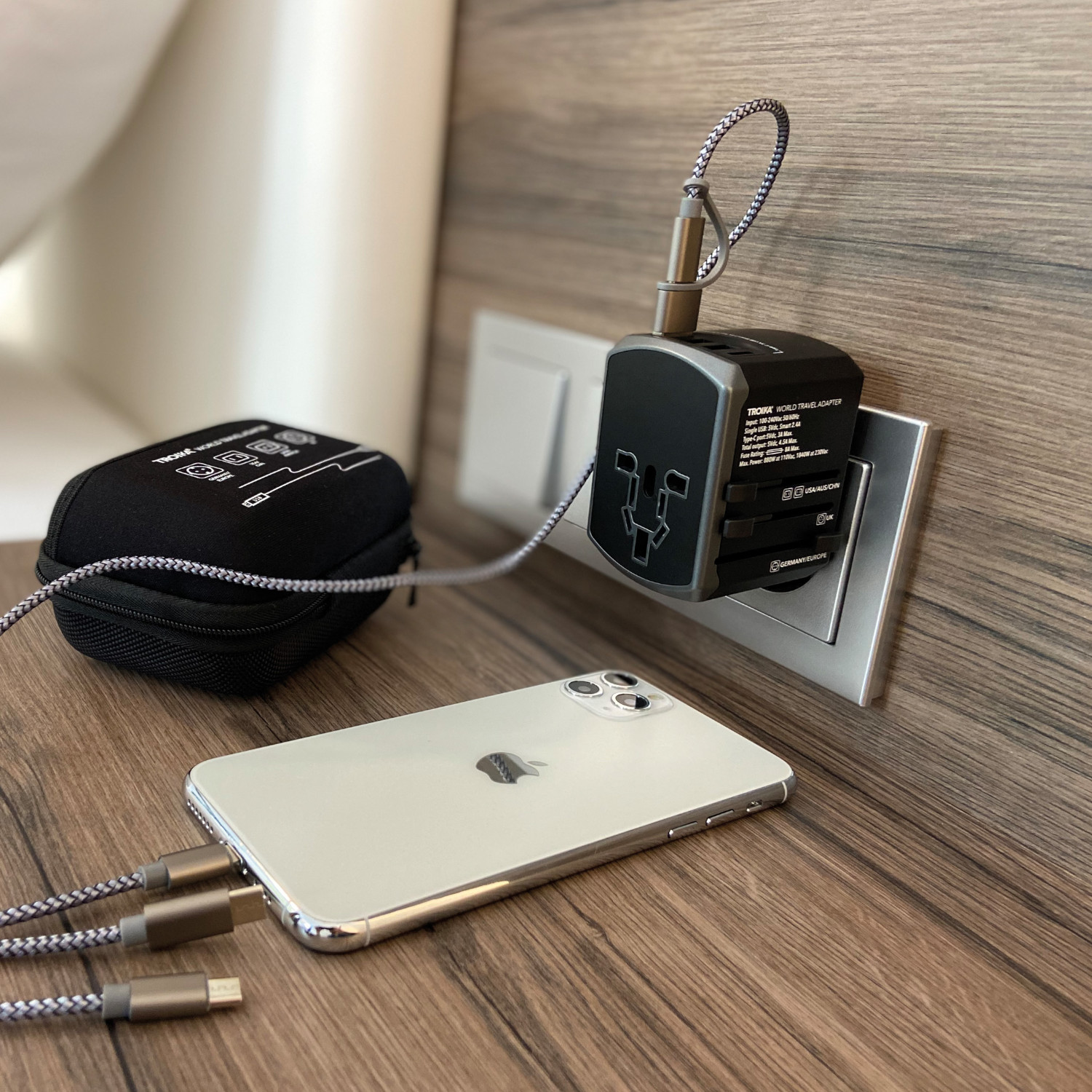 Troika Reiseadapter