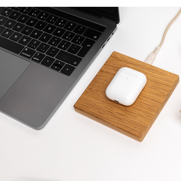TREED Premium QI Charger (15W) - Eiche